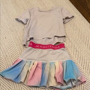 Bossi Cream and Pink Apparel